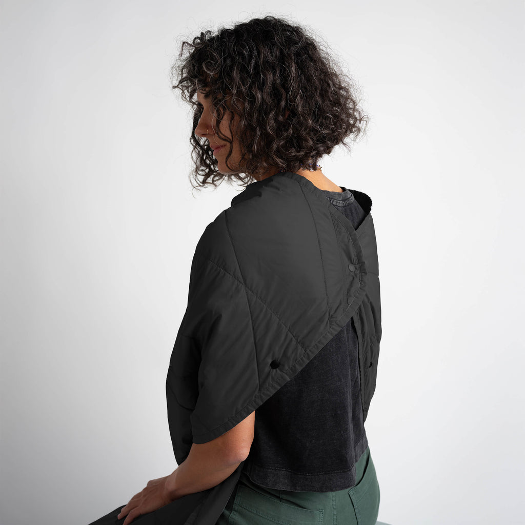Layover™ Travel Blanket - Packable & Puffy | Black