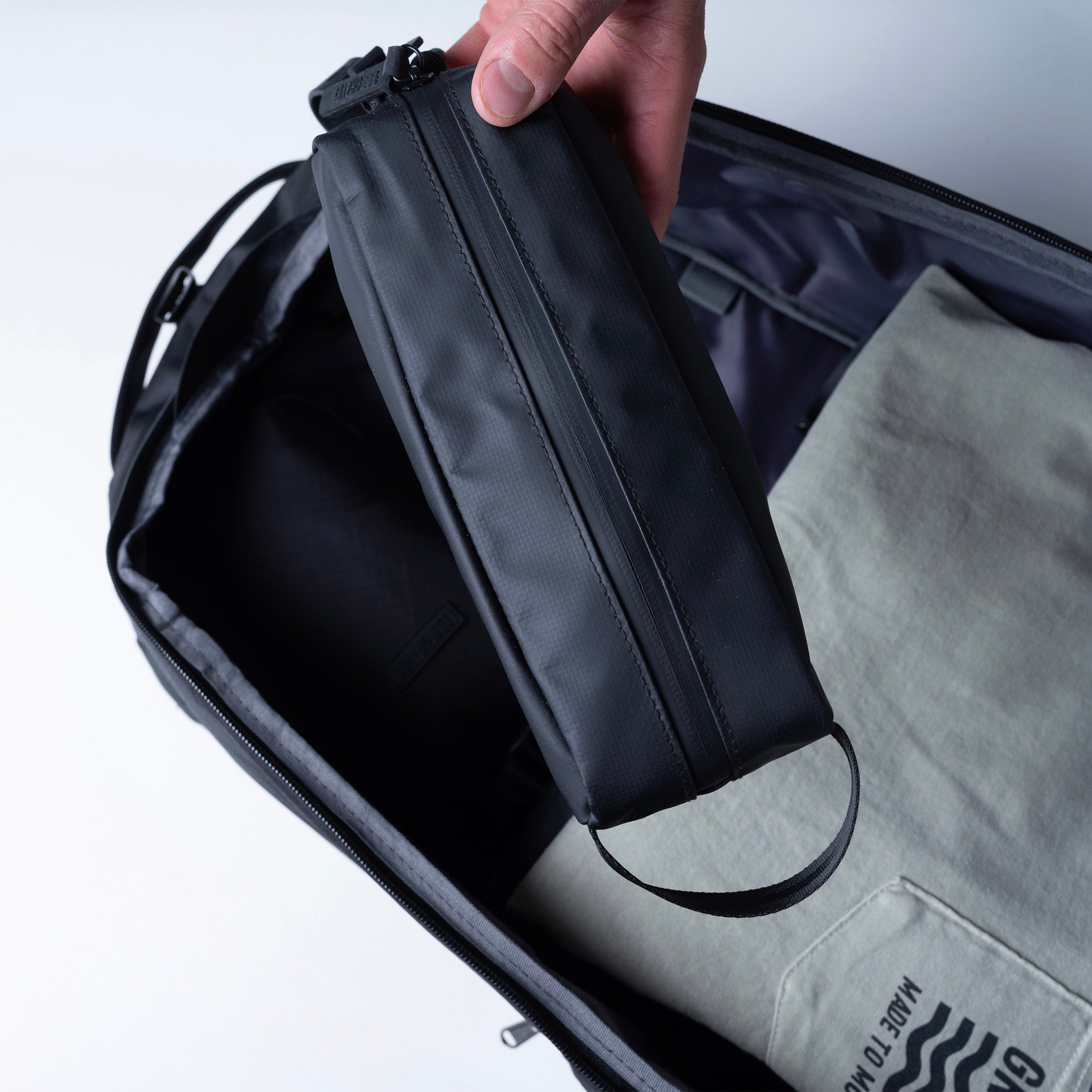 Explorer MINI™ Toiletry Bag - Minimal Travel