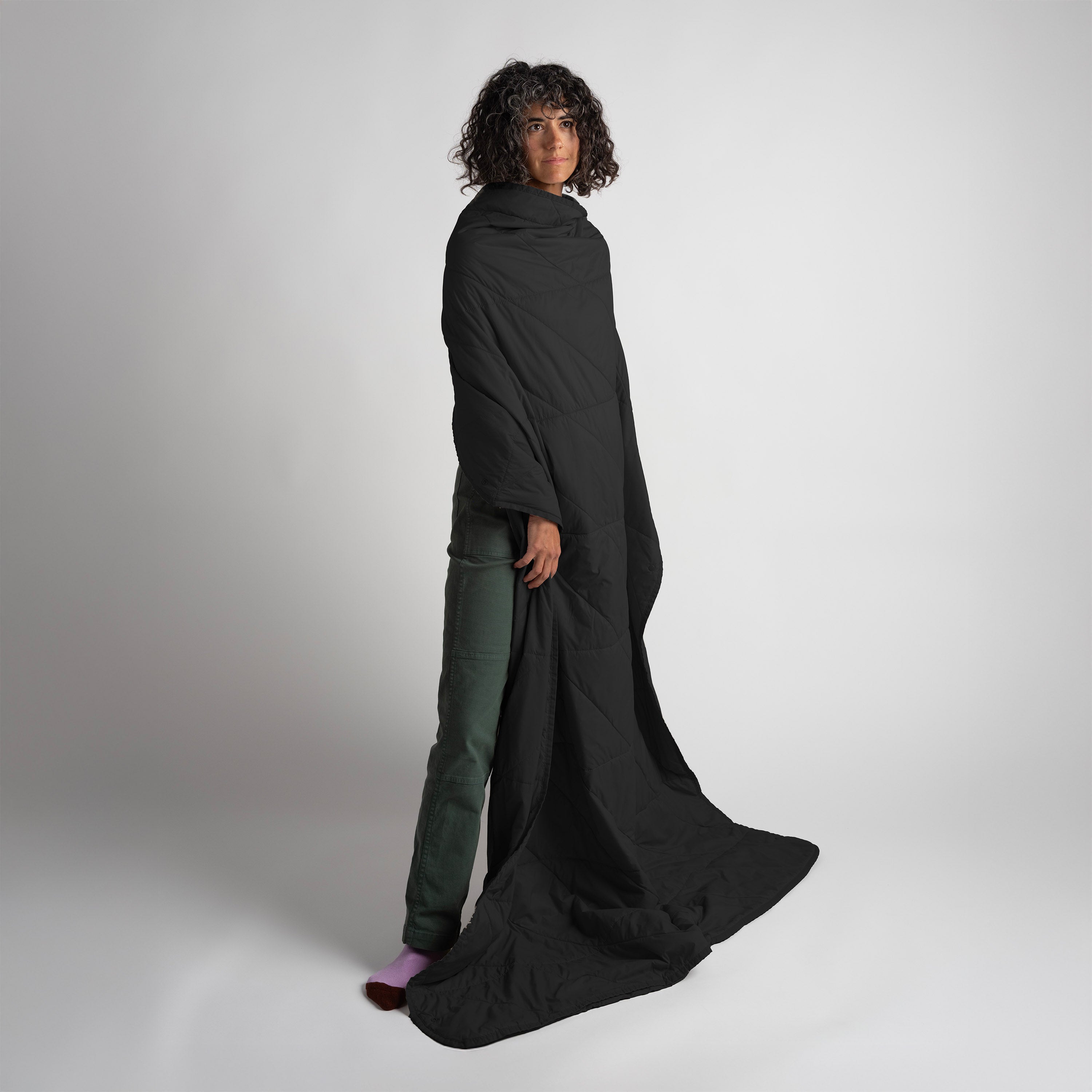 Layover™ XL Travel Blanket - Packable & Puffy | Black