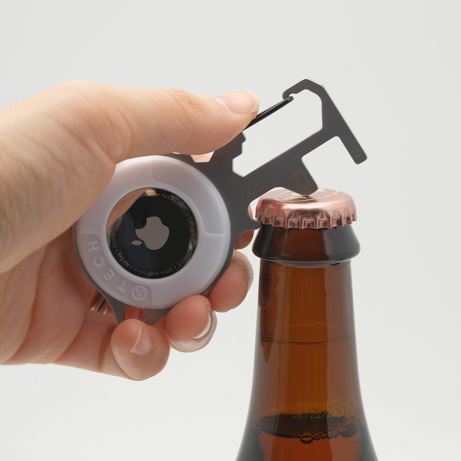 AirTag Multitool 7-in-1 Pro